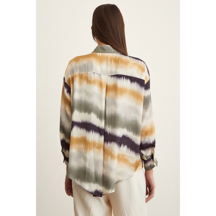 Sulu Boya Desenli Gömlek Haki