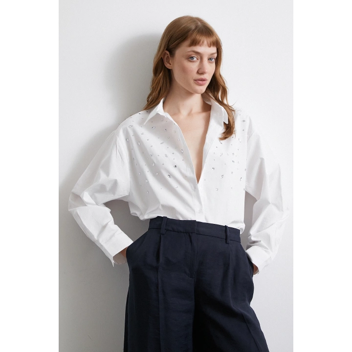 Taş Detaylı Gömlek Beyaz