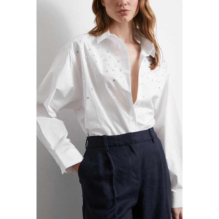 Taş Detaylı Gömlek Beyaz