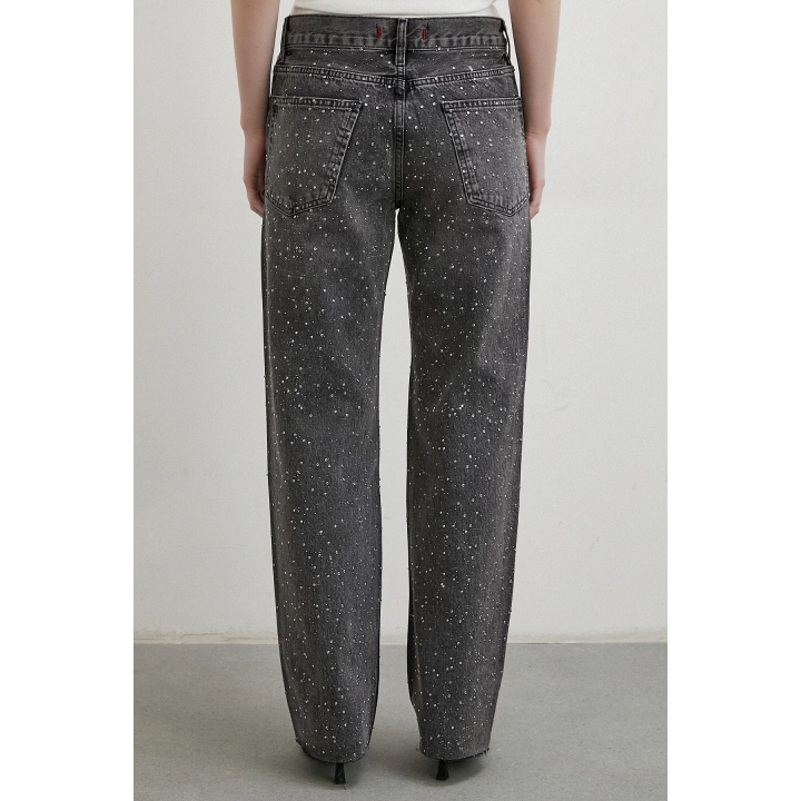 Taş İşlemeli Kesik Paça Jean Gri