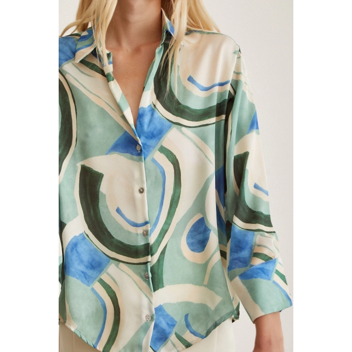 V Yaka Desenli Saten Gömlek Mavi