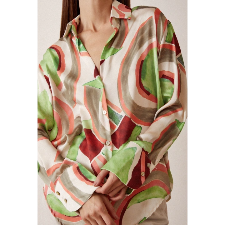 V Yaka Desenli Saten Gömlek Mint