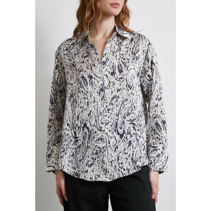 V Yaka Desenli Saten Gömlek Siyah