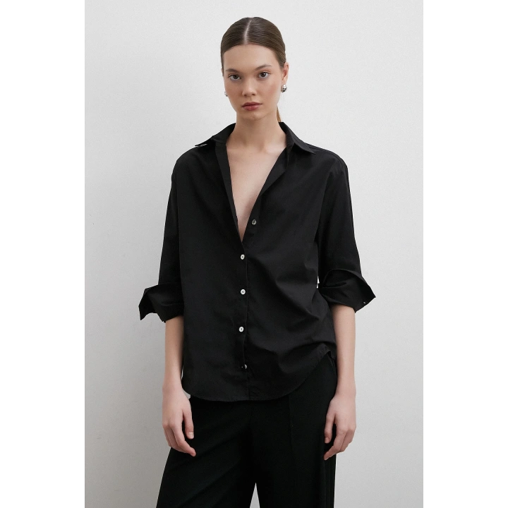 V Yaka Pamuk Gömlek Siyah