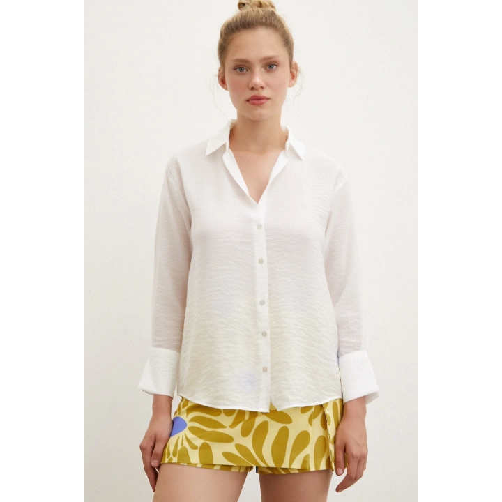 V Yaka Robalı Gömlek Beyaz