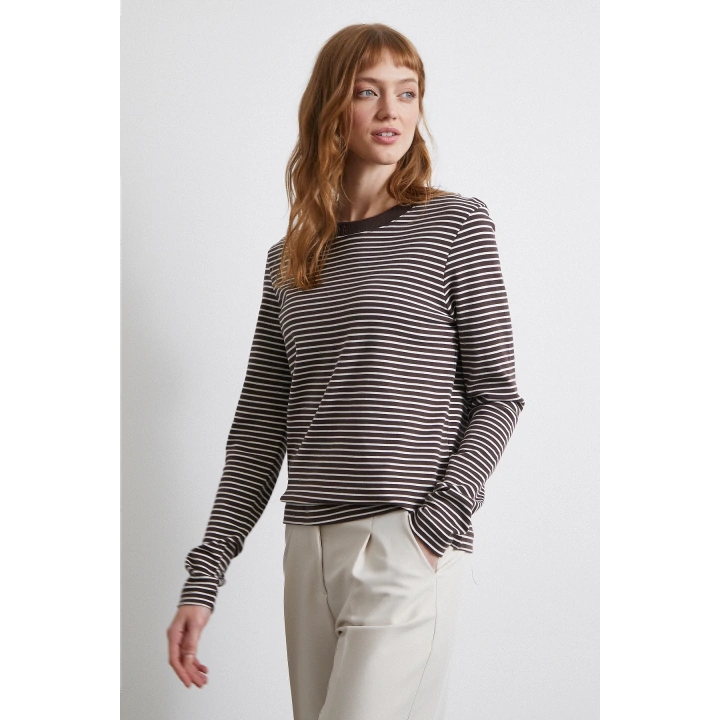 Yakası Ribanalı Çizgili Bluz Kahve