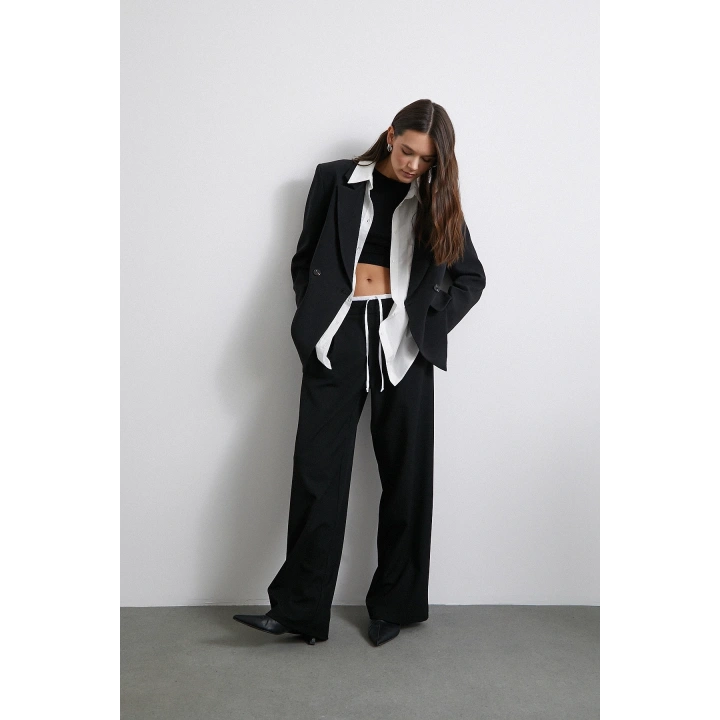 Yanı Fermuarlı Garnili Pantolon Siyah