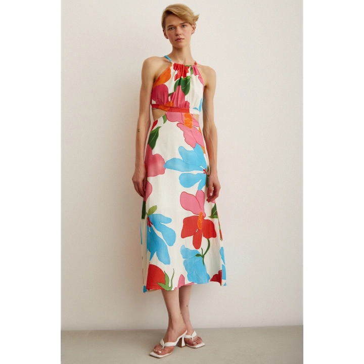 Yanları Dekolteli Askılı Desenli Elbise Mavi