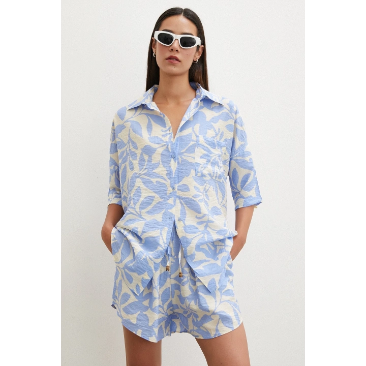 Yaprak Desenli Şortlu Takım Mavi