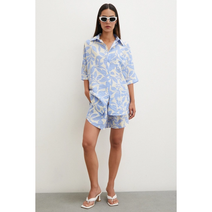 Yaprak Desenli Şortlu Takım Mavi