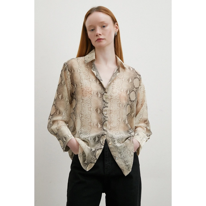 Yılan Derisi Desenli Tül Gömlek Bej