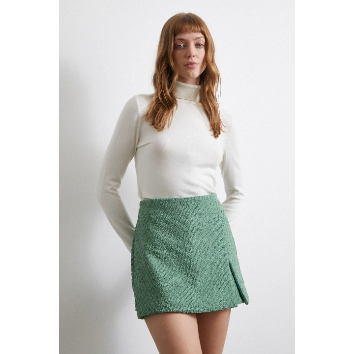 Yırtmaçlı Şort Etek Yeşil