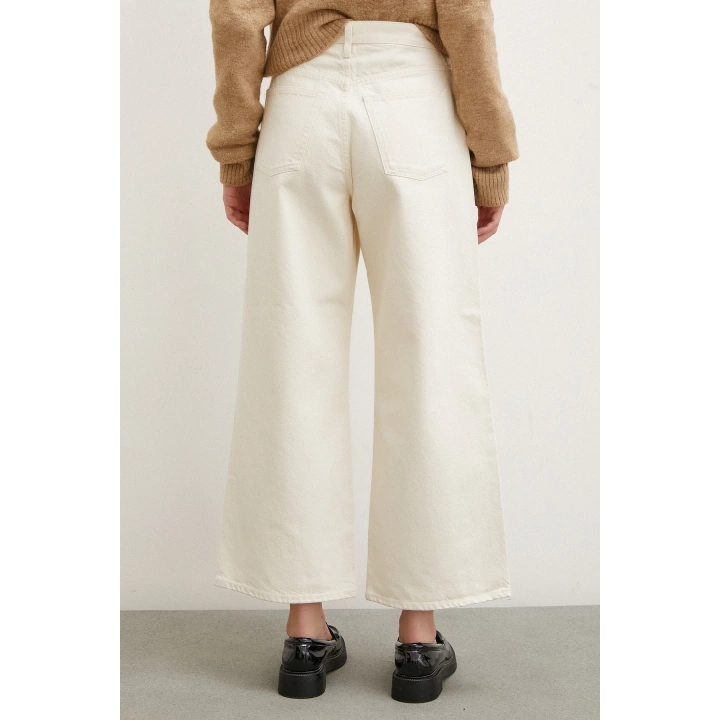 Yüksek Bel Geniş Paça Mom Jean Ekru