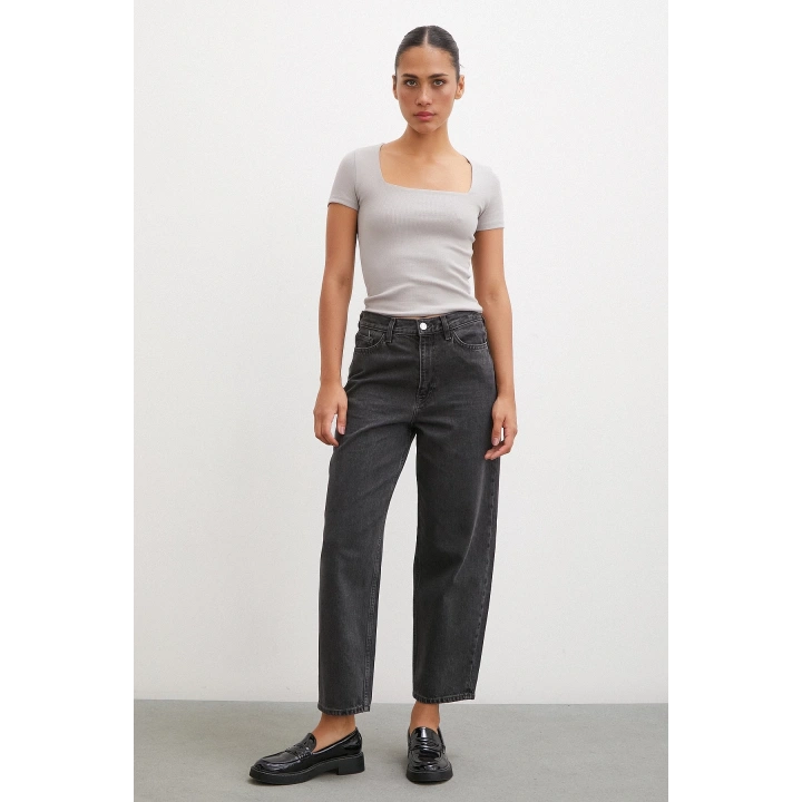 Yüksek Bel Mom Jean Siyah