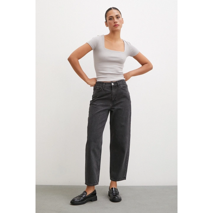 Yüksek Bel Mom Jean Siyah