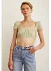 Arkası Bağlamalı Çiçekli Crop Top Yeşil