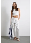 Beli Lastikli Paçası Katlamalı Pantolon Beyaz