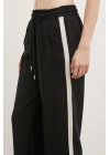 Beli Lastikli Şeritli Pantolon Siyah