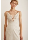 Boncuk Detaylı Askılı Elbise Krem