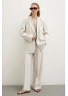 Cep Kapaklı Kesik Detaylı Blazer Ceket Bej