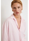 Kabartma Çizgili Oversize Gömlek Pembe