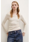 Kayık Yaka Bluz Bej