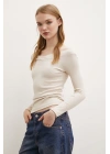 Kayık Yaka Bluz Bej