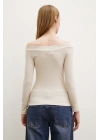 Kayık Yaka Bluz Bej