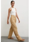 Kemer Detaylı Klasik Pantolon Bej