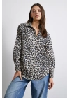 Leopar Desenli Saten Gömlek Bej