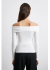 Omzu Açık Kaşkorse Bluz Beyaz