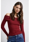 Omzu Açık Kaşkorse Bluz Bordo