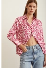 V Yaka Desenli Saten Gömlek Fuşya