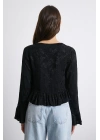 V Yaka Fırfırlı Bluz Siyah