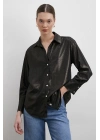 Varaklı V Yaka Gömlek Siyah