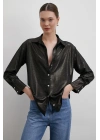 Varaklı V Yaka Gömlek Siyah