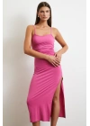 Yanı Büzgülü Askılı Elbise Yırtmaçlı Pembe