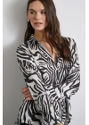 Zebra Desen V Yaka Saten Gömlek Siyah