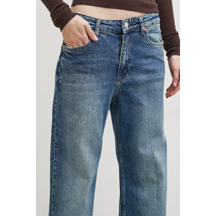 Beş Cepli Yüksek Bel Boru Paça Jean Lacivert