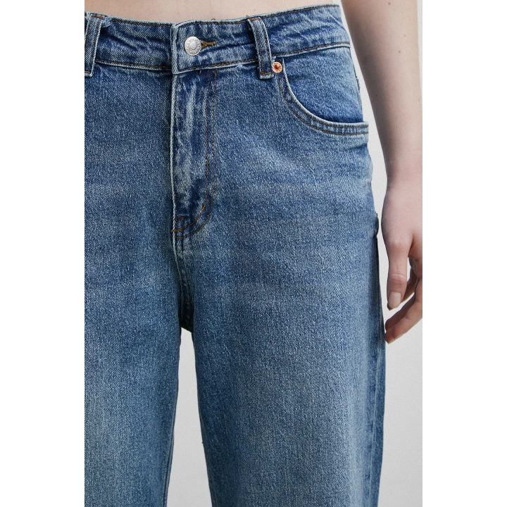 Beş Cepli Yüksek Bel Boru Paça Jean Mavi