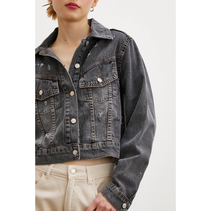 Sırtı Nakışlı Kot Ceket Antirasit