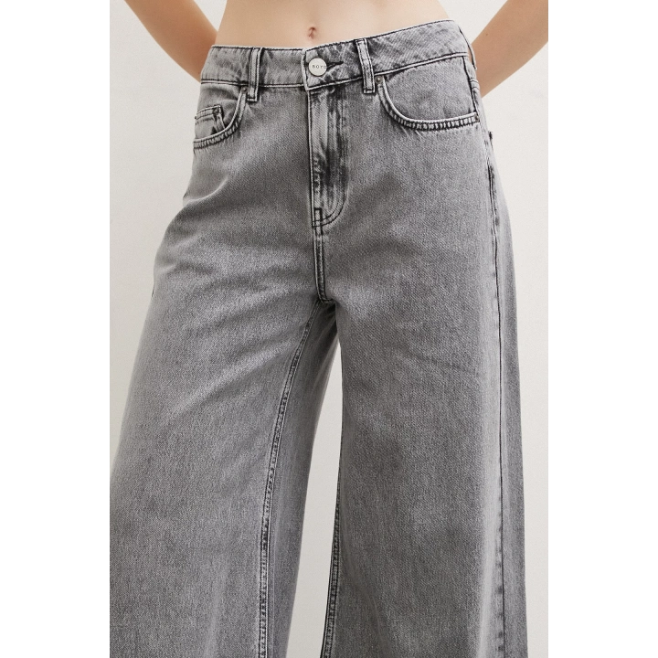 Yüksek Bel Beş Cepli Geniş Paça Jean Füme