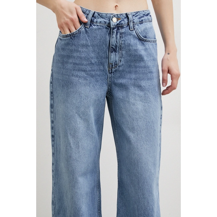 Yüksek Bel Beş Cepli Geniş Paça Jean Mavi