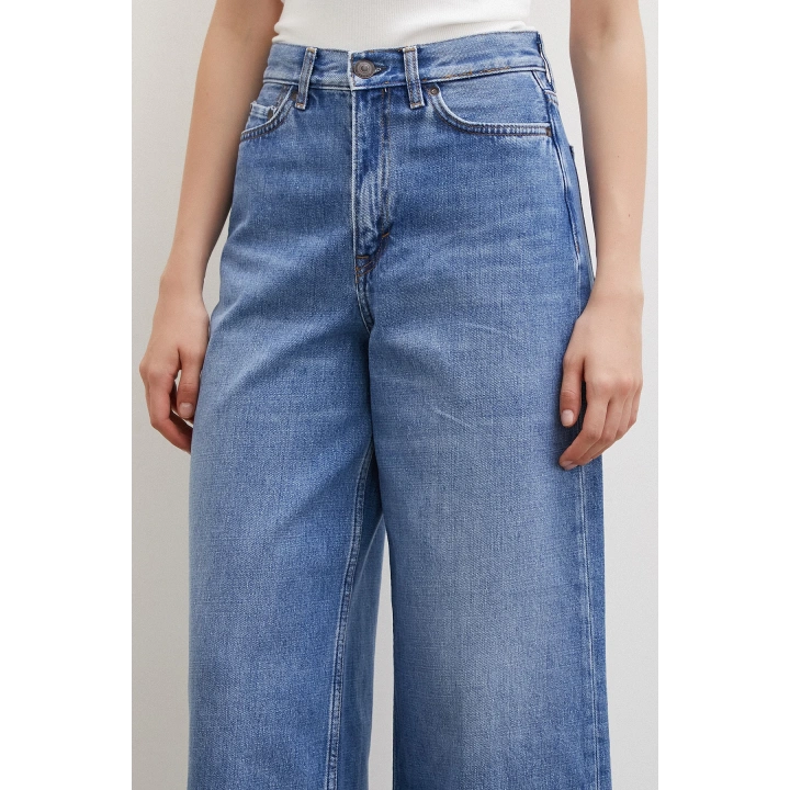 Yüksel Bel Geniş Paça Salaş Jean Mavi