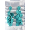 Pirinç Turkuaz Renk Sallantılı Yaprak Model Küpe