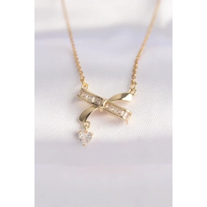 316L Çelik Zincir Altın Renk Zirkon Taşlı Kalp Detay Fiyonk Kolye