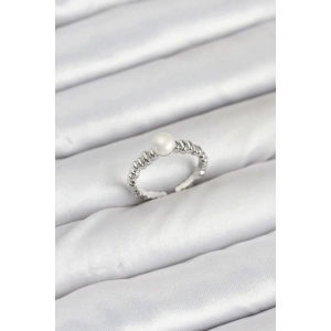 Pirinç Gümüş Renk Göbek İnci Model Kadın Yüzük