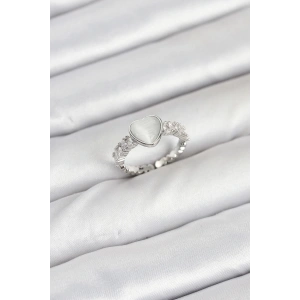 Pirinç Gümüş Renk Zirkon Taşlı Kalpli Kadın Yüzük