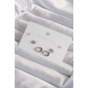 Pirinç Gümüş Renk Zirkon Taşlı Yaprak Model Küpe Seti