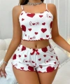 Beyaz Üstüne Kırmızı Kalp Desenli Askılı Şortlu Pijama Takımı